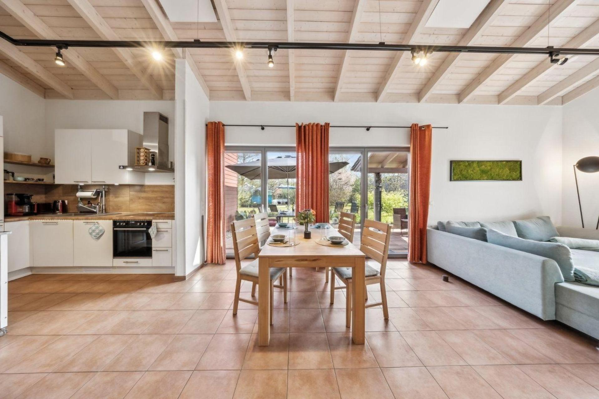 Ferienhaus Am Kleinen See Mit Steg, Garten Und Terrasse Twist Exterior photo